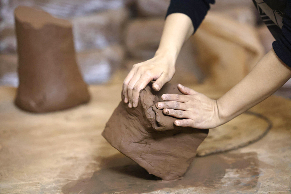Clay, Pigments and Firing: Unlocking the Colorful World of Ceramics(圖文)